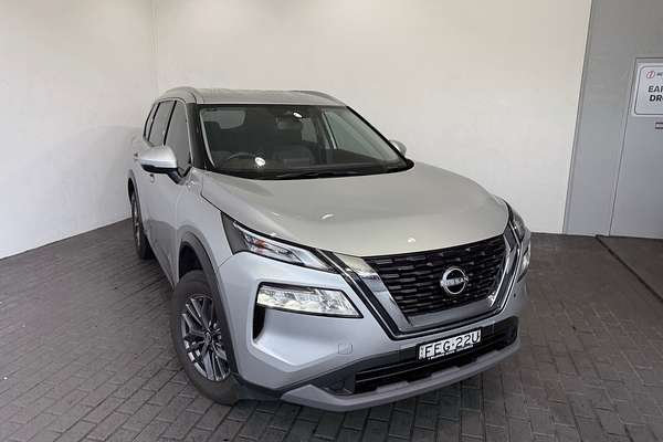 2023 Nissan X-TRAIL ST T33