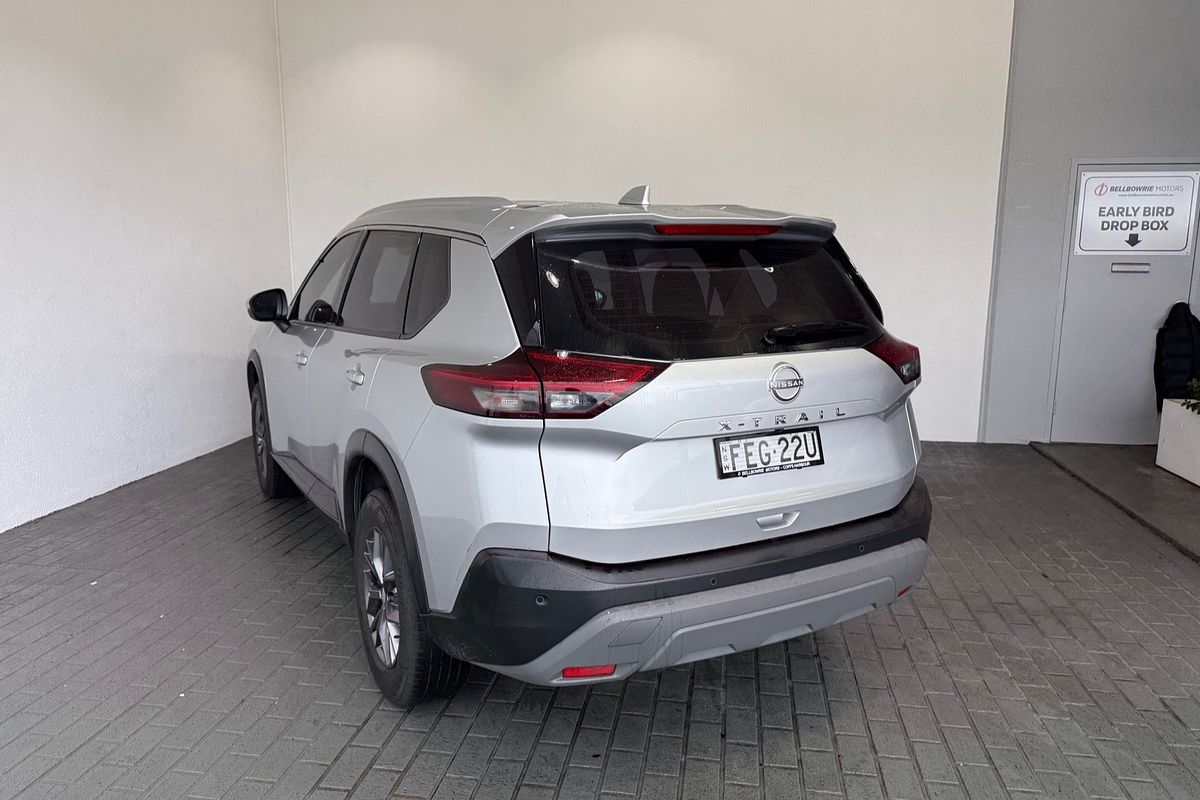 2023 Nissan X-TRAIL ST T33