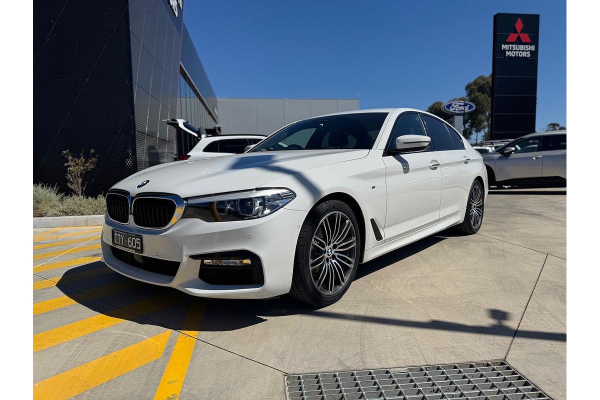 2018 BMW 5 Series 520i M Sport G30