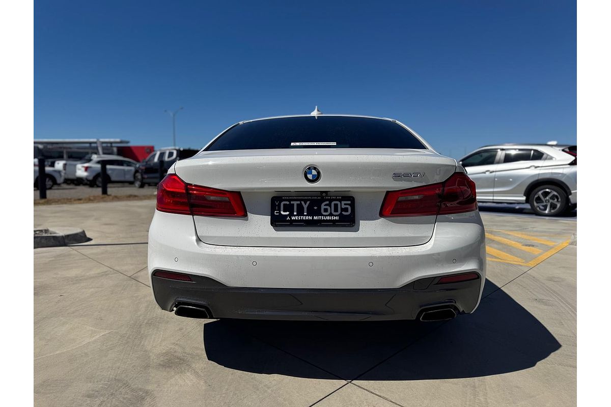 2018 BMW 5 Series 520i M Sport G30