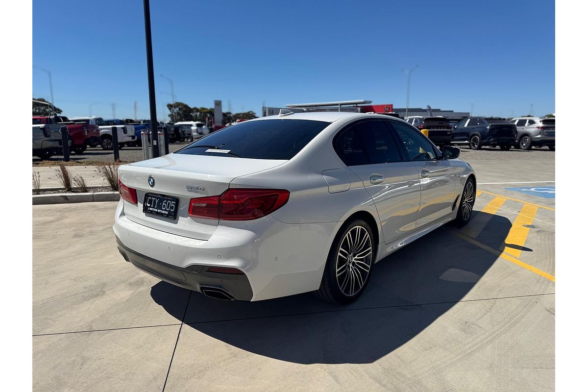 2018 BMW 5 Series 520i M Sport G30