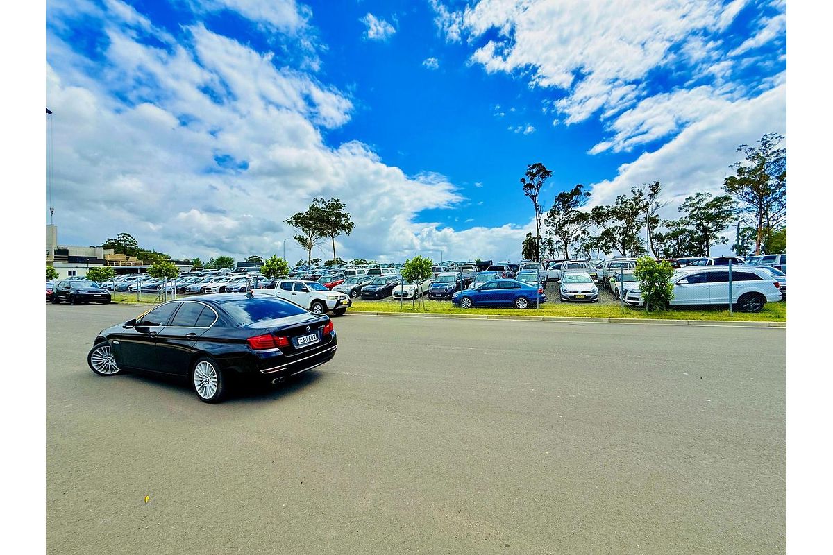 2014 BMW 5 Series 520i Luxury Line F10 LCI