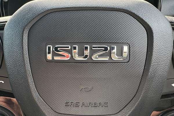 2024 Isuzu D-MAX X-TERRAIN 4X4