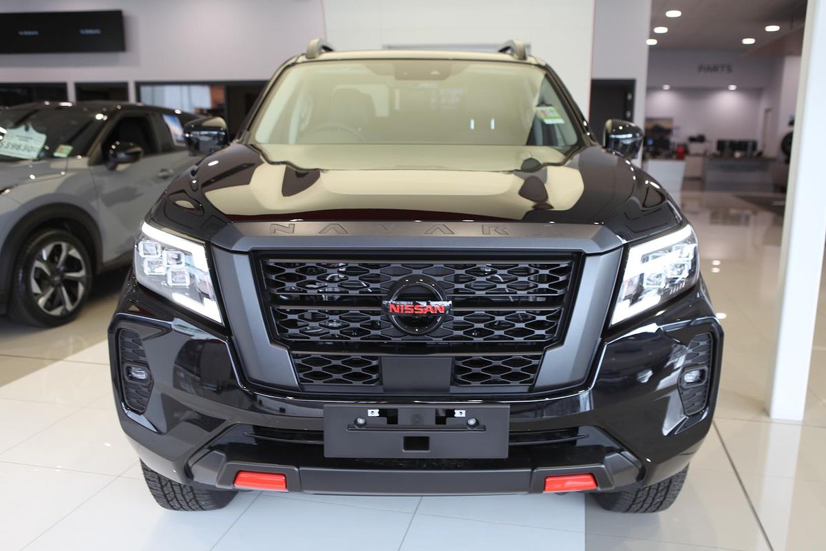 2025 Nissan Navara PRO-4X D23 4X4
