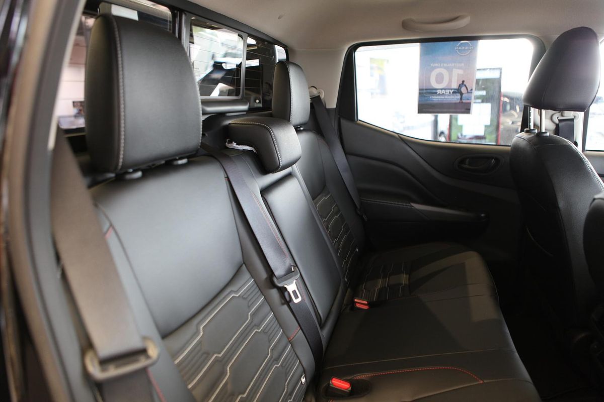 2025 Nissan Navara PRO-4X D23 4X4