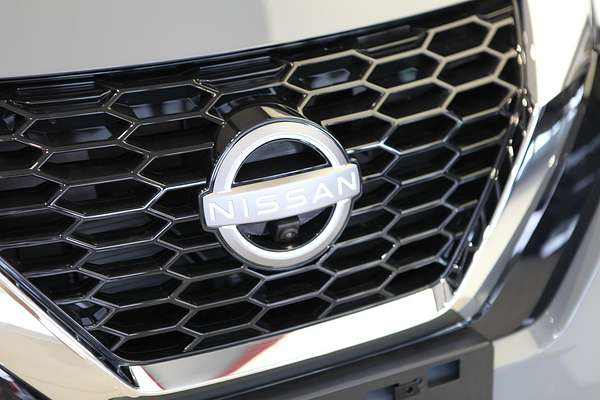 2025 Nissan JUKE ST-L F16