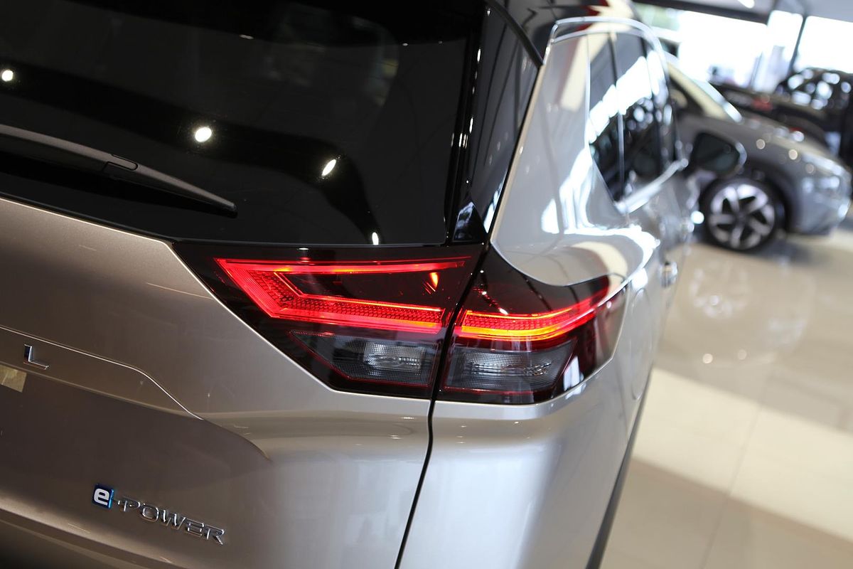 2024 Nissan X-TRAIL Ti e-POWER T33