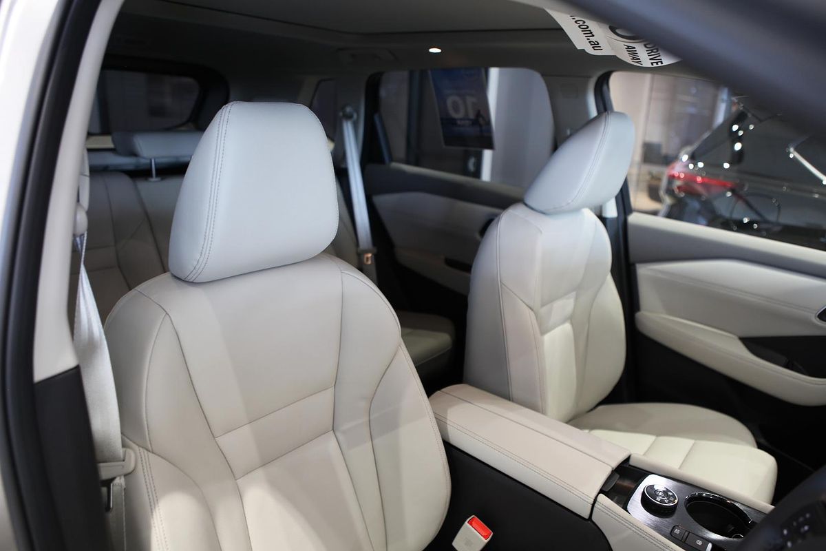 2024 Nissan X-TRAIL Ti e-POWER T33