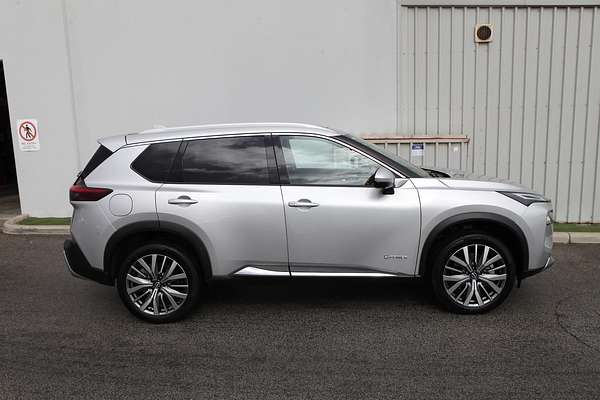2025 Nissan X-TRAIL Ti-L e-POWER T33