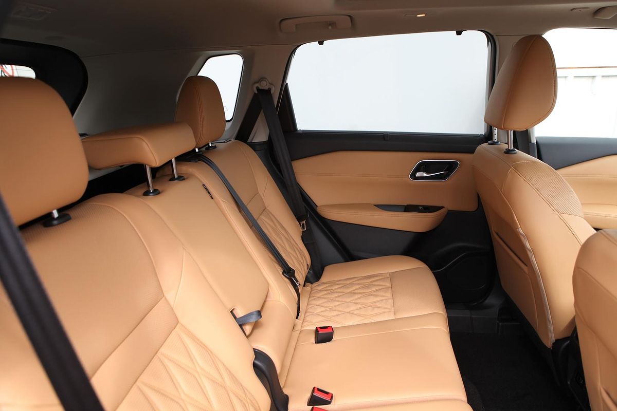2025 Nissan X-TRAIL Ti-L e-POWER T33