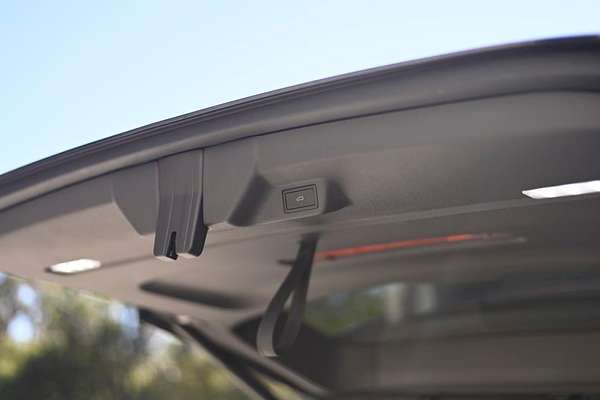 2025 Volkswagen ID. Buzz Pro BEV560 EB LWB