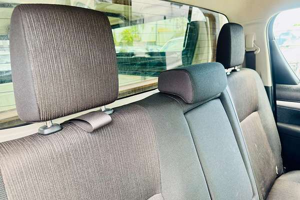 2017 Toyota Hilux SR5 GUN126R 4X4