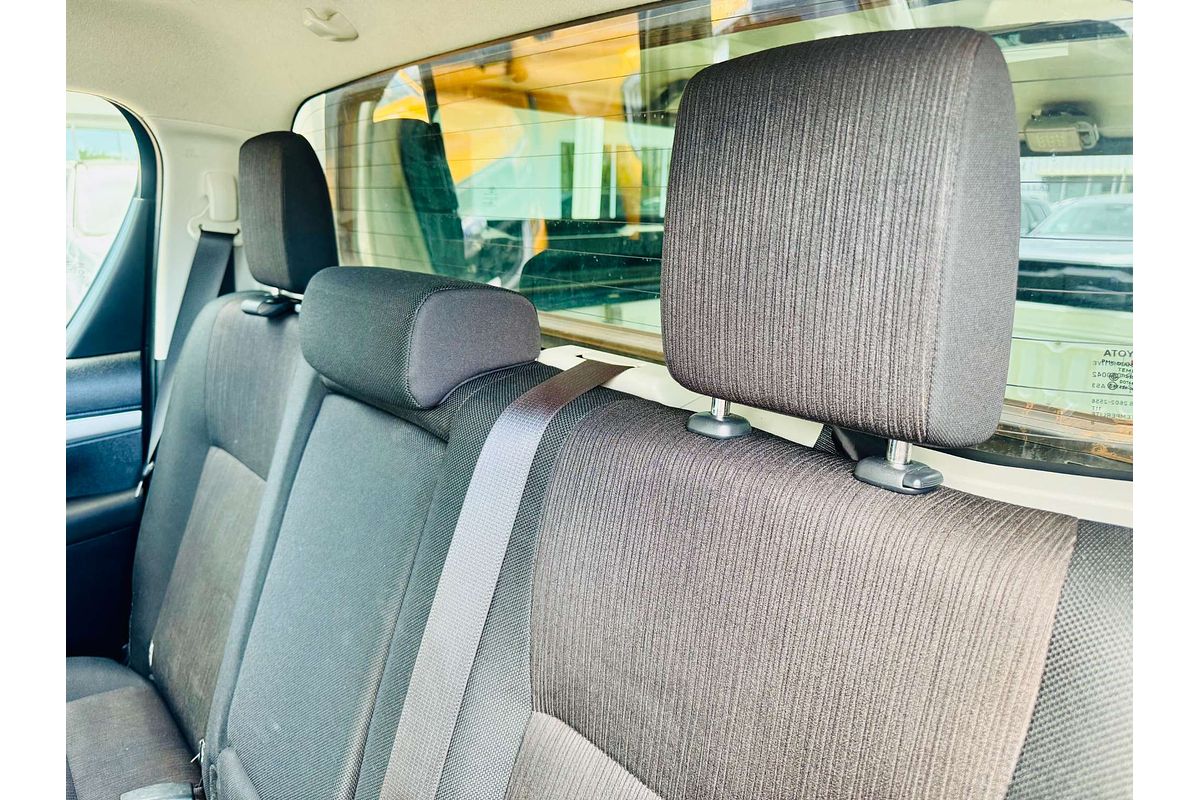 2017 Toyota Hilux SR5 GUN126R 4X4
