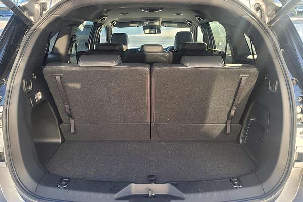 2025 Isuzu MU-X LS-T