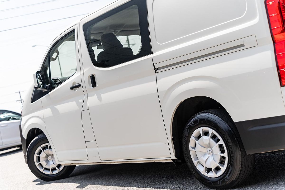 2021 Toyota Hiace GDH300R LWB