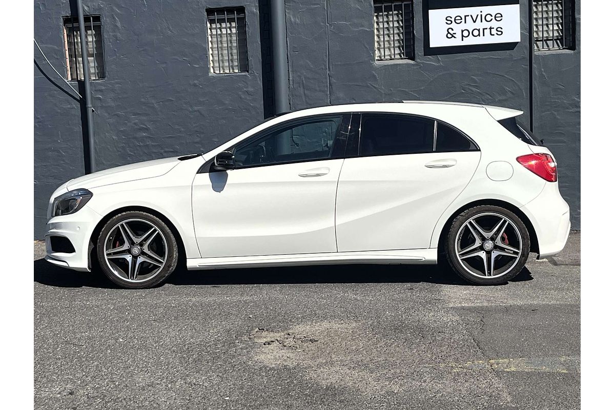 2014 Mercedes-Benz A-Class A200 W176
