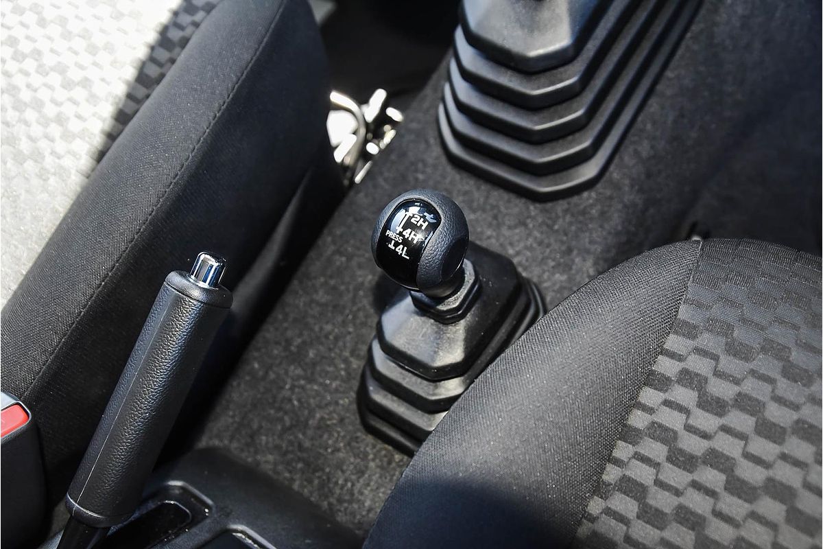 2024 Suzuki Jimny GLX GJ