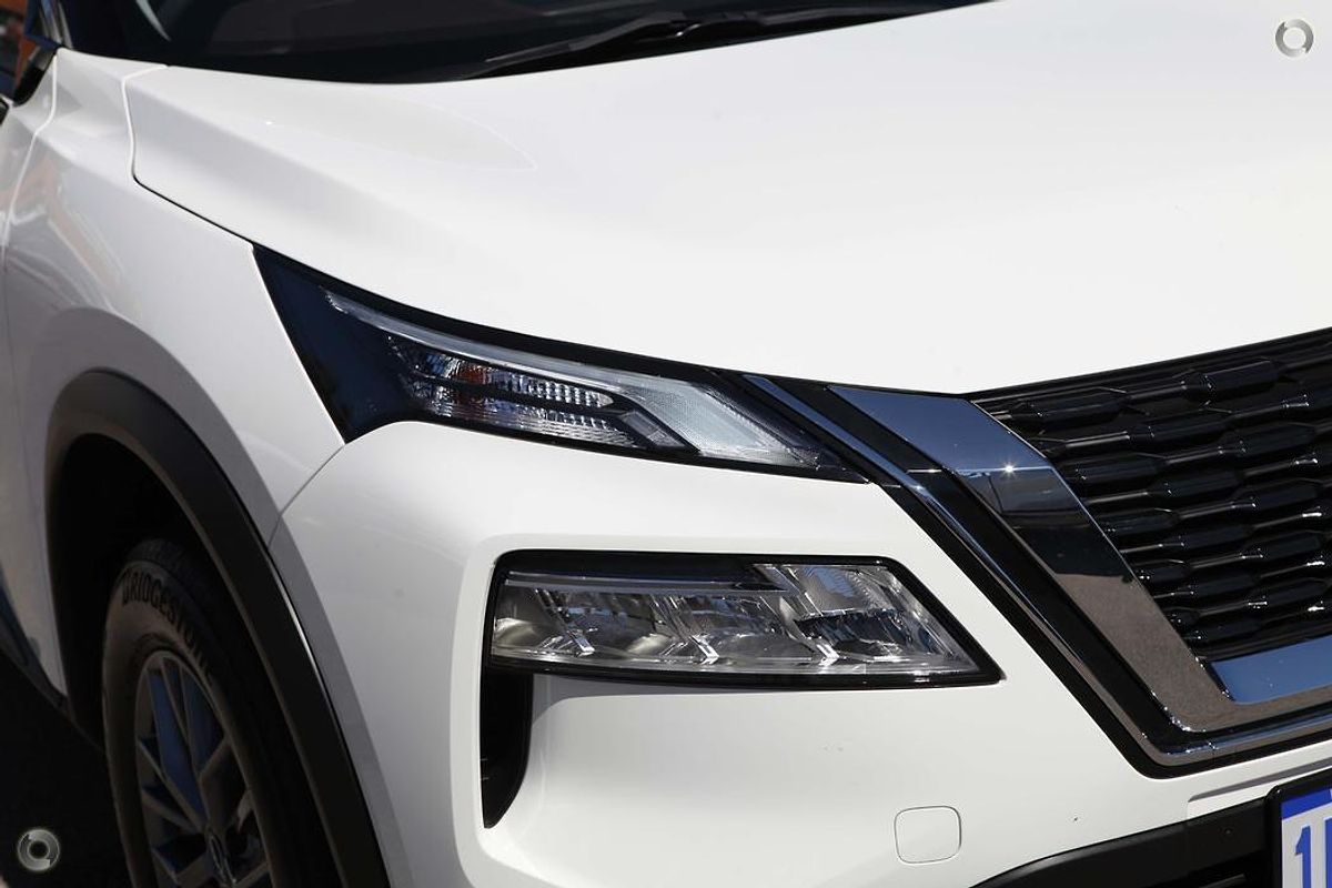 2023 Nissan X-TRAIL ST T33