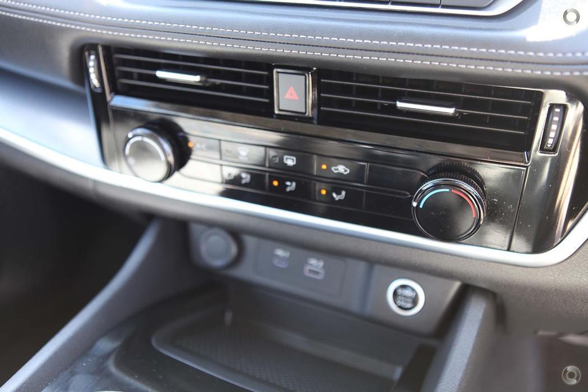 2023 Nissan X-TRAIL ST T33