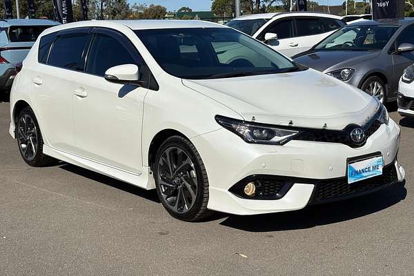 2017 Toyota Corolla ZR ZRE182R