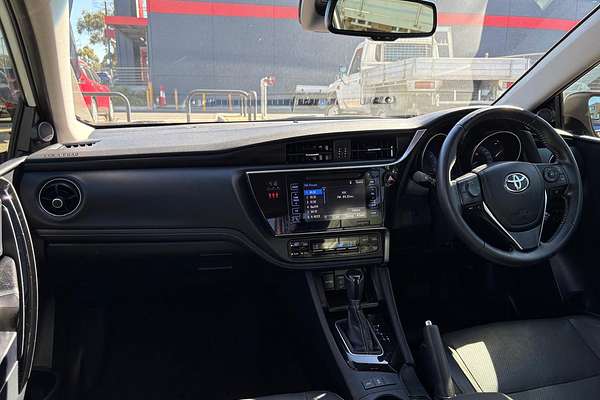 2017 Toyota Corolla ZR ZRE182R