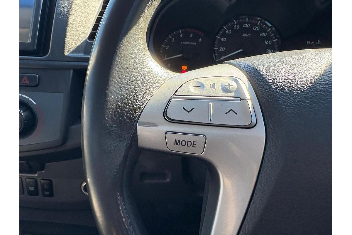 2013 Toyota Hilux SR KUN26R 4X4
