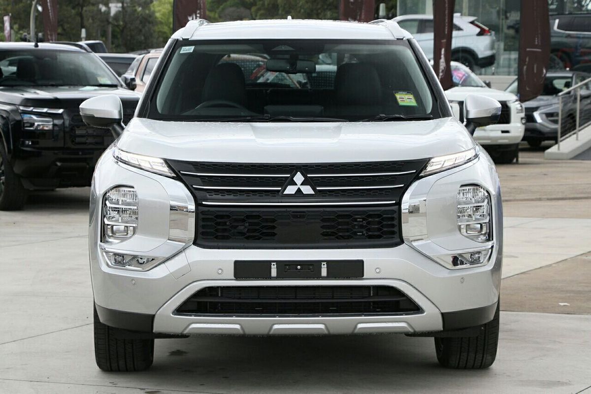 2024 Mitsubishi Outlander PHEV Aspire ZM