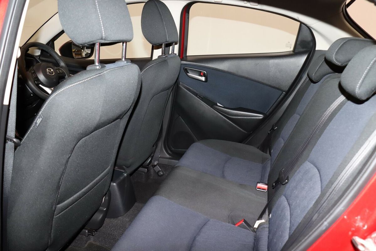 2015 Mazda 2 Maxx DJ Series