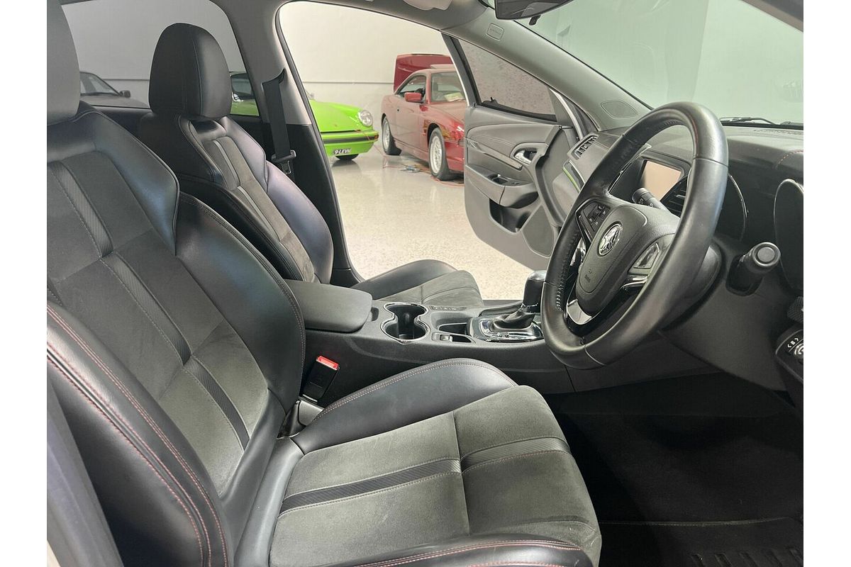 2016 Holden Commodore SV6 Black VF Series II