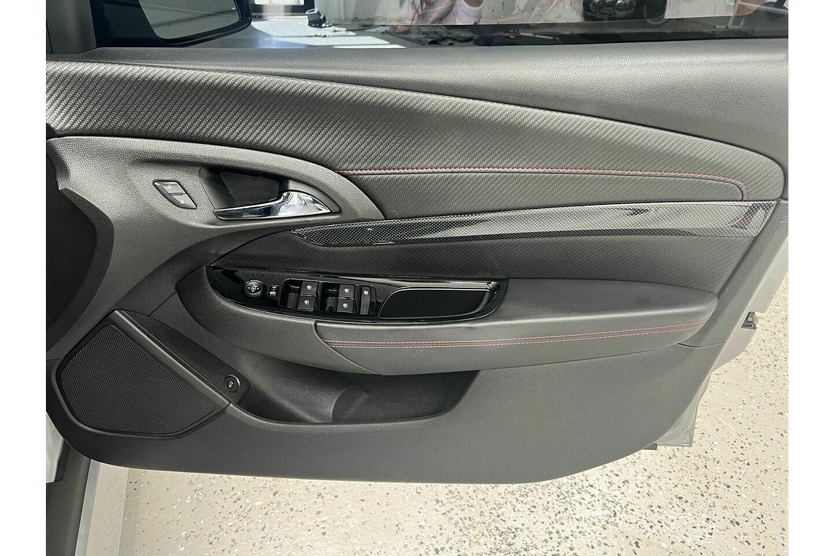 2016 Holden Commodore SV6 Black VF Series II
