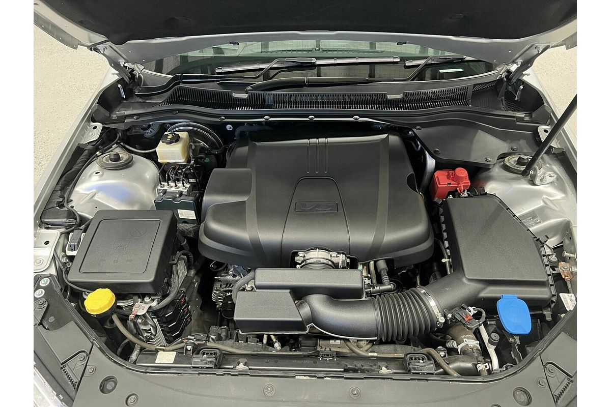 2016 Holden Commodore SV6 Black VF Series II