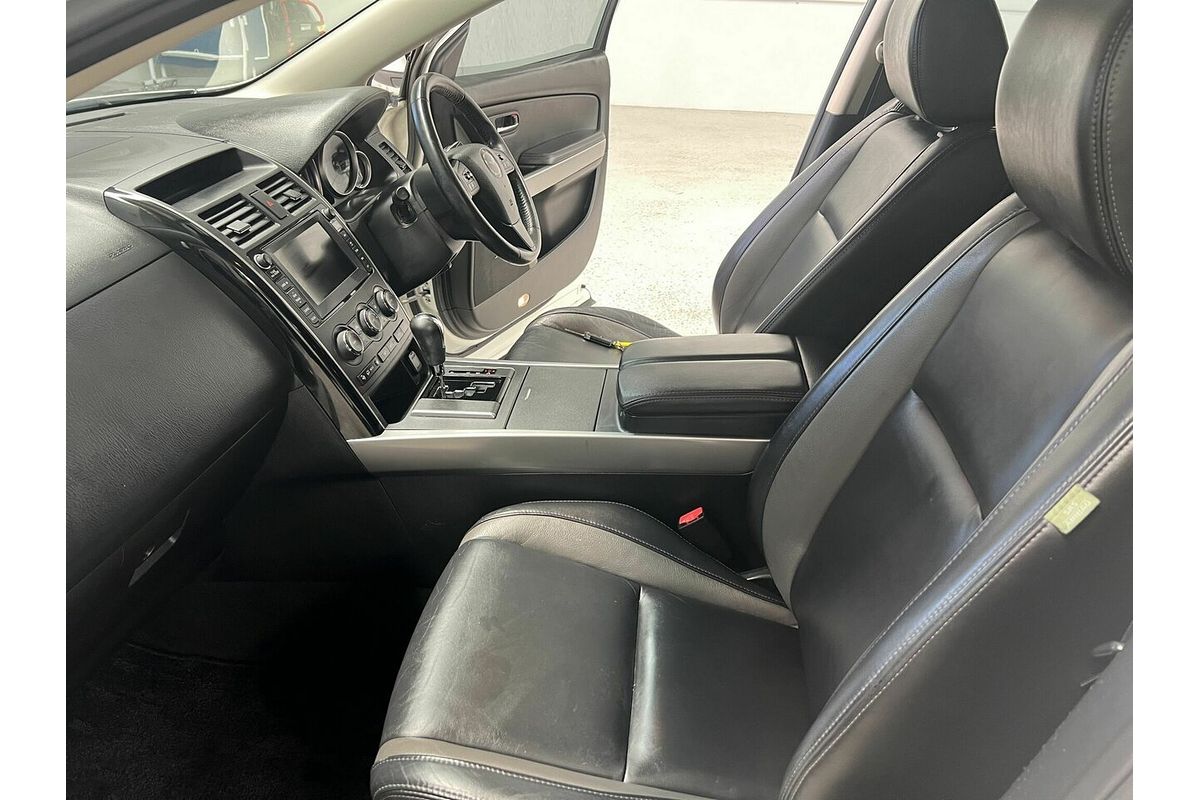 2011 Mazda CX-9 Luxury TB Series 4