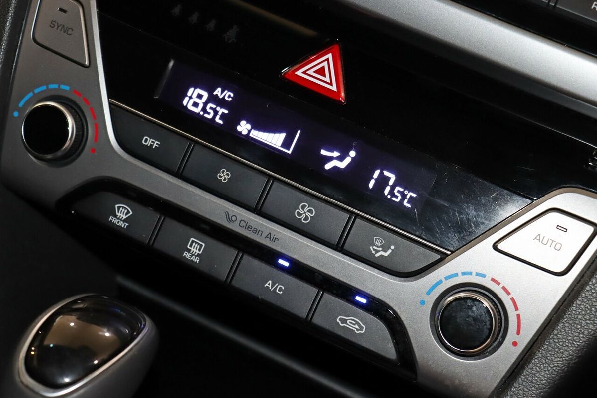 2016 Hyundai Elantra Elite AD