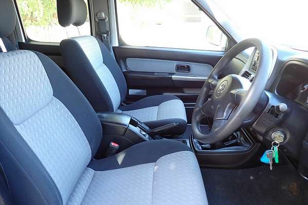 2013 Nissan Navara ST-R (4x4) D22 Series 5 4X4