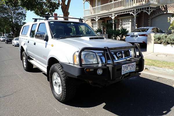 2013 Nissan Navara ST-R (4x4) D22 Series 5 4X4