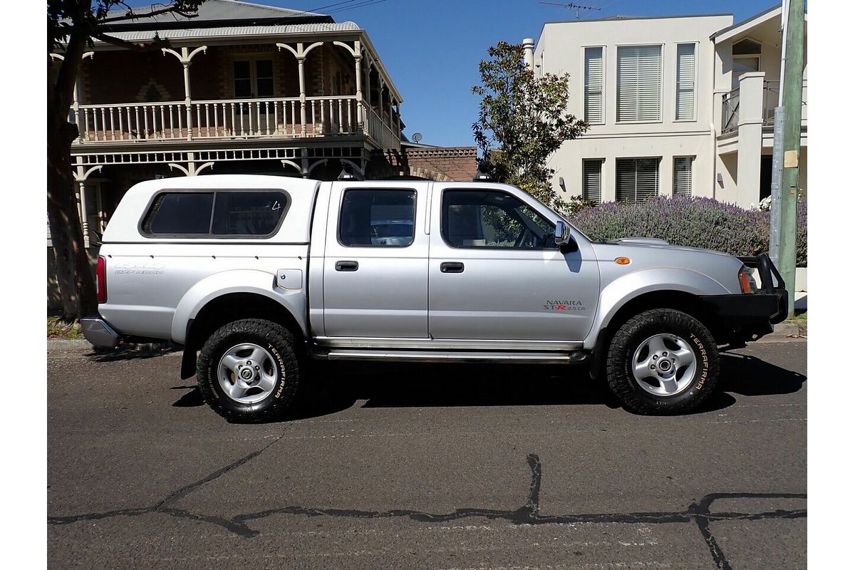 2013 Nissan Navara ST-R (4x4) D22 Series 5 4X4