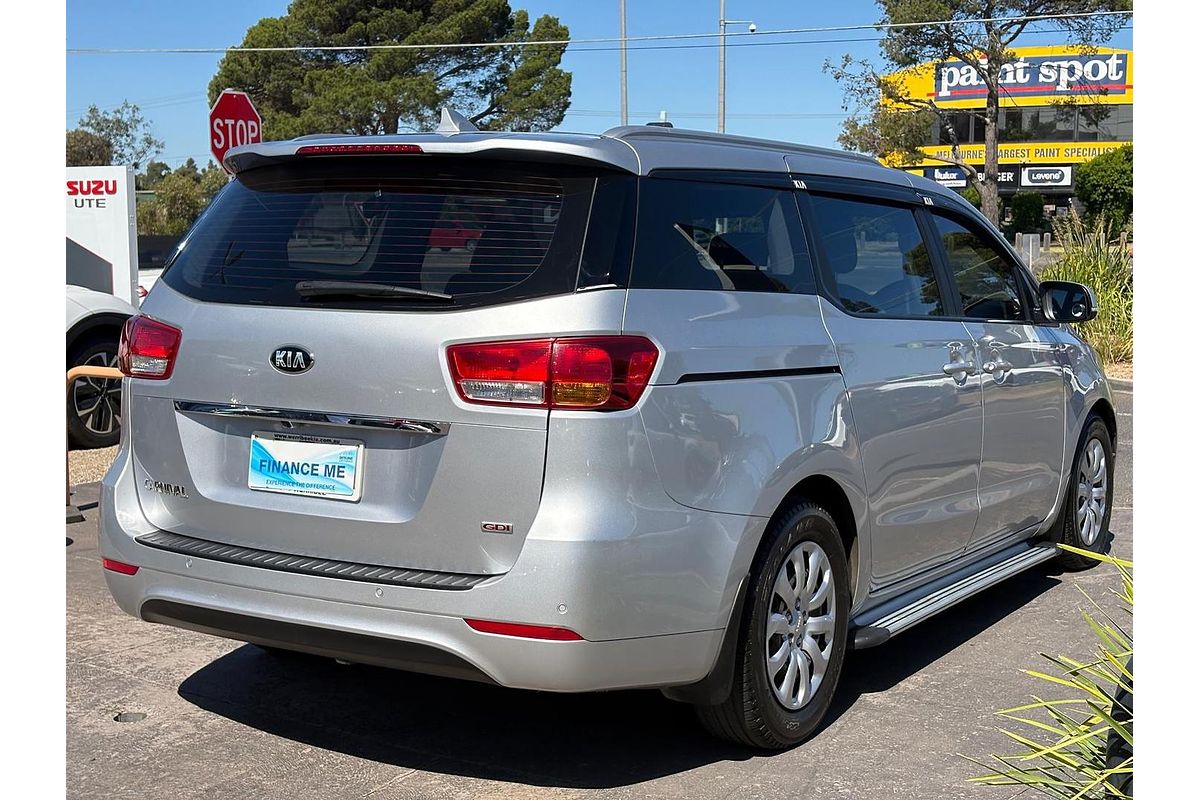 2015 Kia Carnival S YP