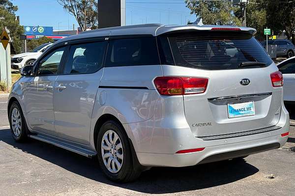 2015 Kia Carnival S YP