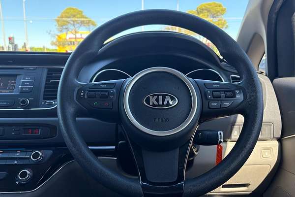 2015 Kia Carnival S YP