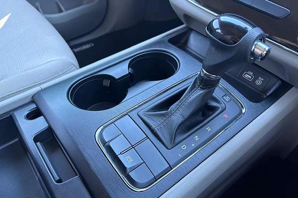 2015 Kia Carnival S YP