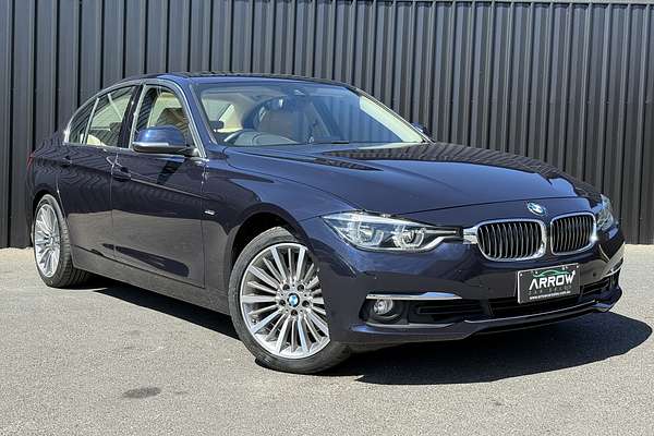 2015 BMW 3 Series 320i Luxury Line F30 LCI
