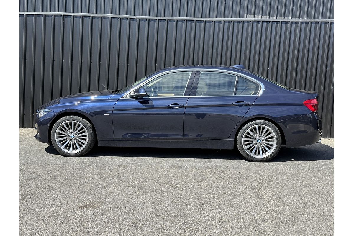 2015 BMW 3 Series 320i Luxury Line F30 LCI