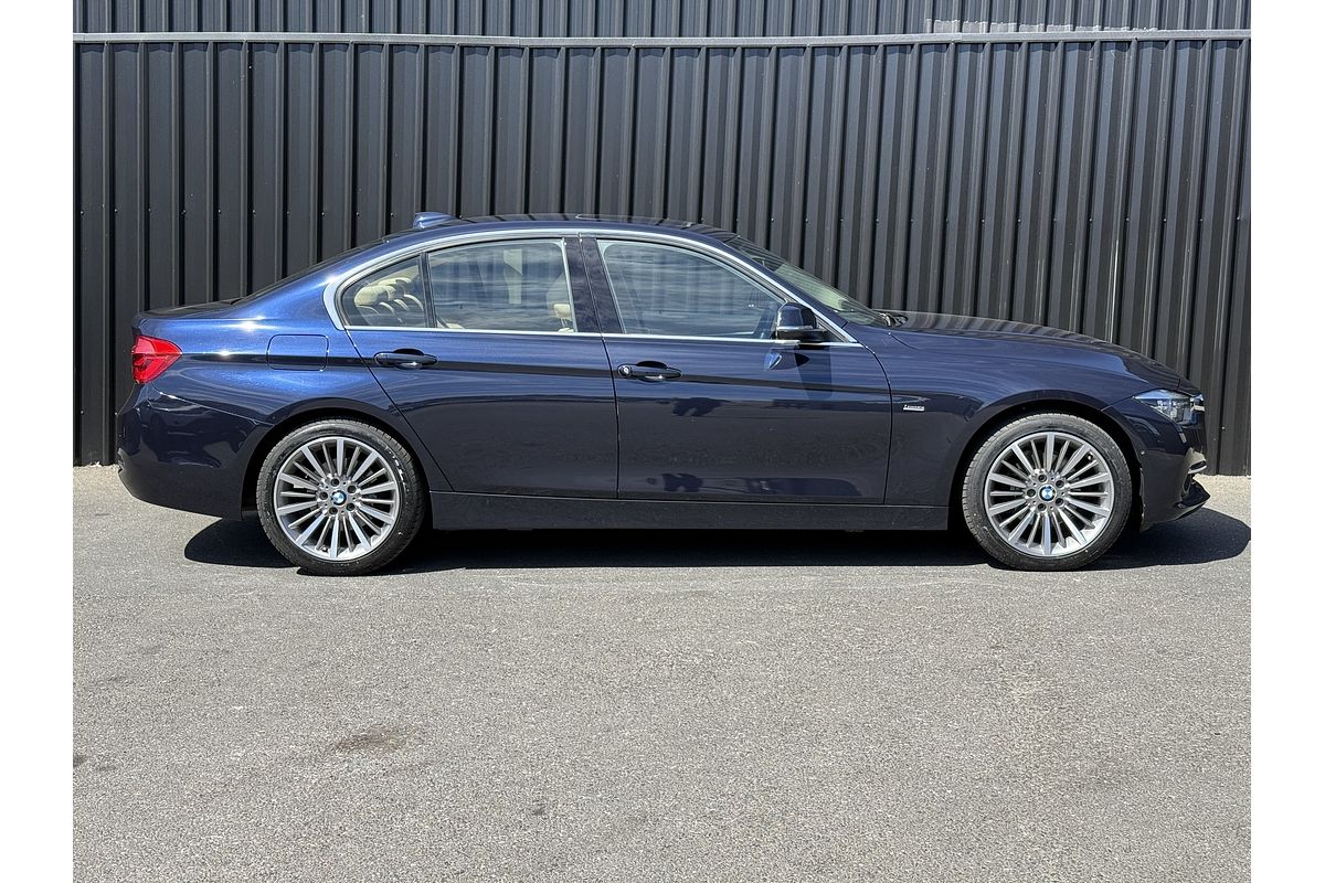 2015 BMW 3 Series 320i Luxury Line F30 LCI