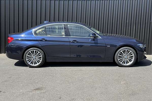 2015 BMW 3 Series 320i Luxury Line F30 LCI