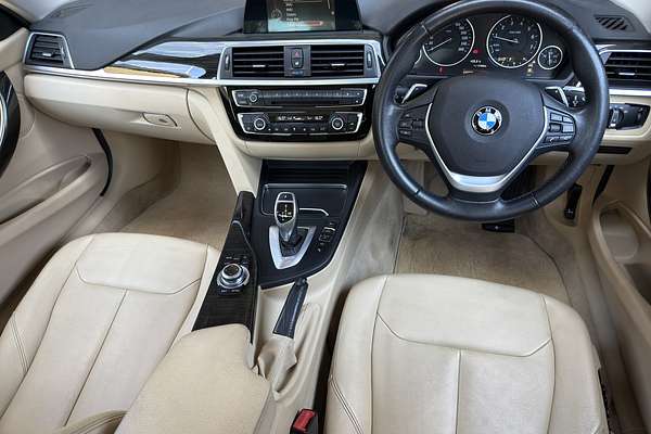 2015 BMW 3 Series 320i Luxury Line F30 LCI