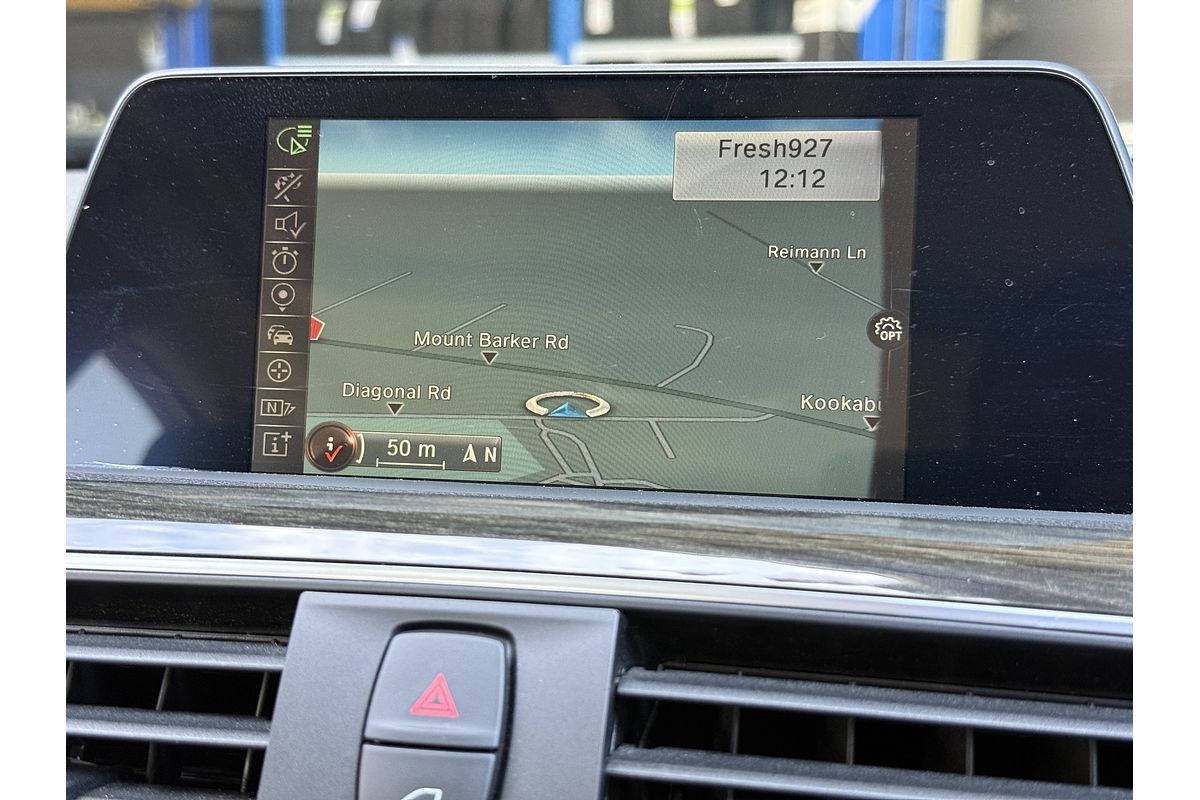 2015 BMW 3 Series 320i Luxury Line F30 LCI