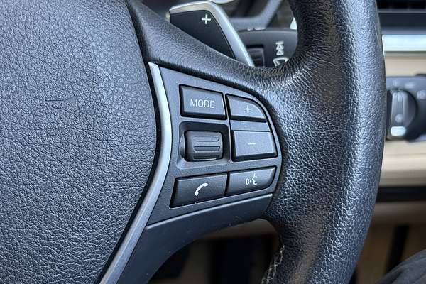 2015 BMW 3 Series 320i Luxury Line F30 LCI