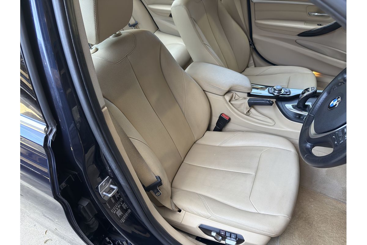 2015 BMW 3 Series 320i Luxury Line F30 LCI