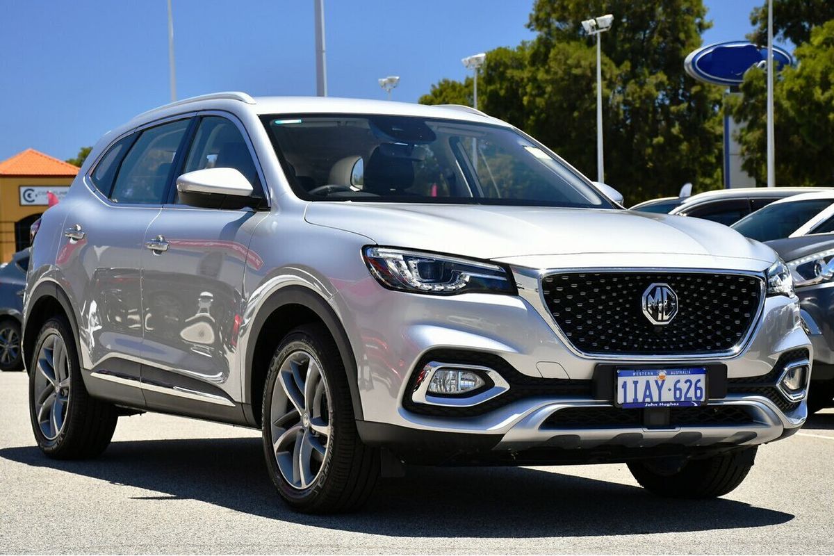 2024 MG HS Excite SAS23