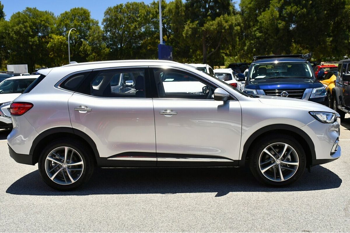 2024 MG HS Excite SAS23